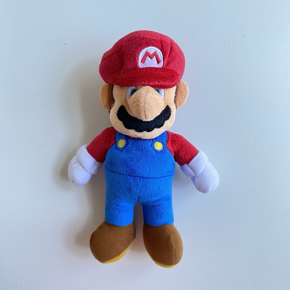 Nintendo 9.5" Super Mario Bros Mario Plush No Tag‎